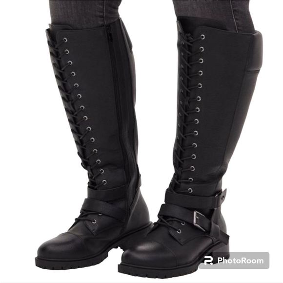 torrid Shoes - 7W Torrid Black Lace Up Combat Boot Knee High Zipper Wide Calf Lug Sole Buckle